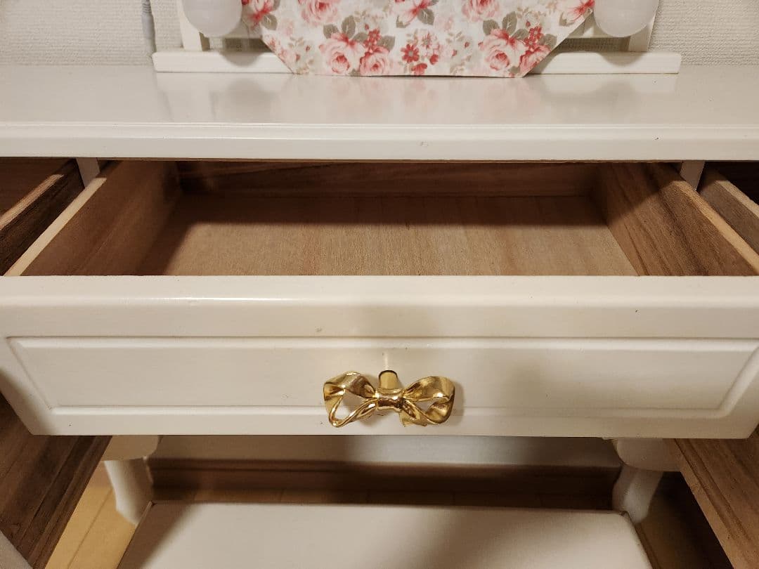 【美品】ネコ脚 ドレッサー 天然木セット 可愛い ホワイト家具 化粧台 スツール