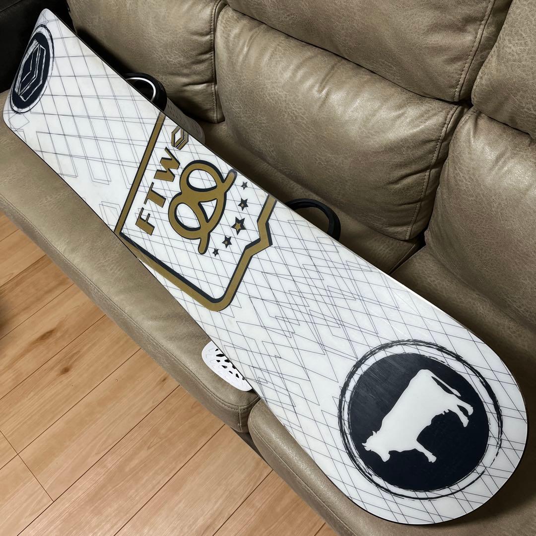 グラトリ専用機 FNTC（FTWO ）TNT 144 × FLUX PR