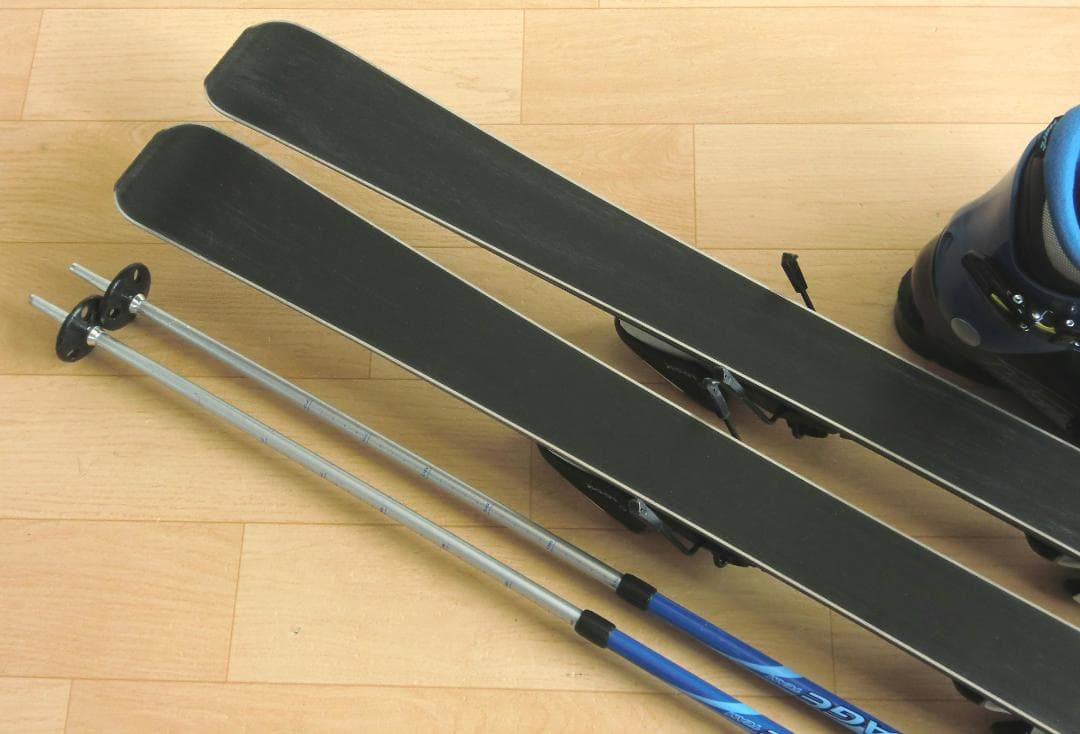 ■■1月限定■送料無料■Hart■子供用スキーセット■板128靴23■WAX済■