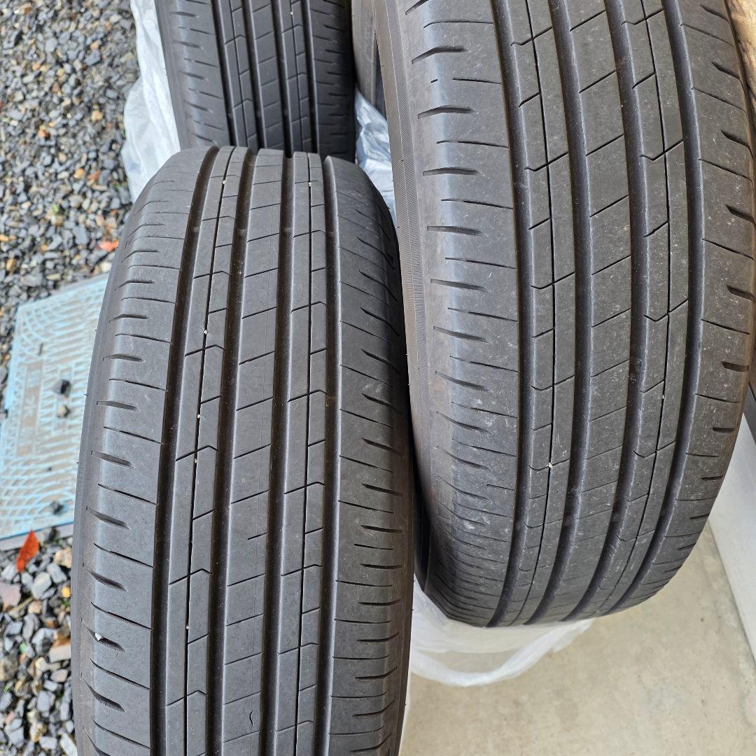 アルファード40　純正タイヤ