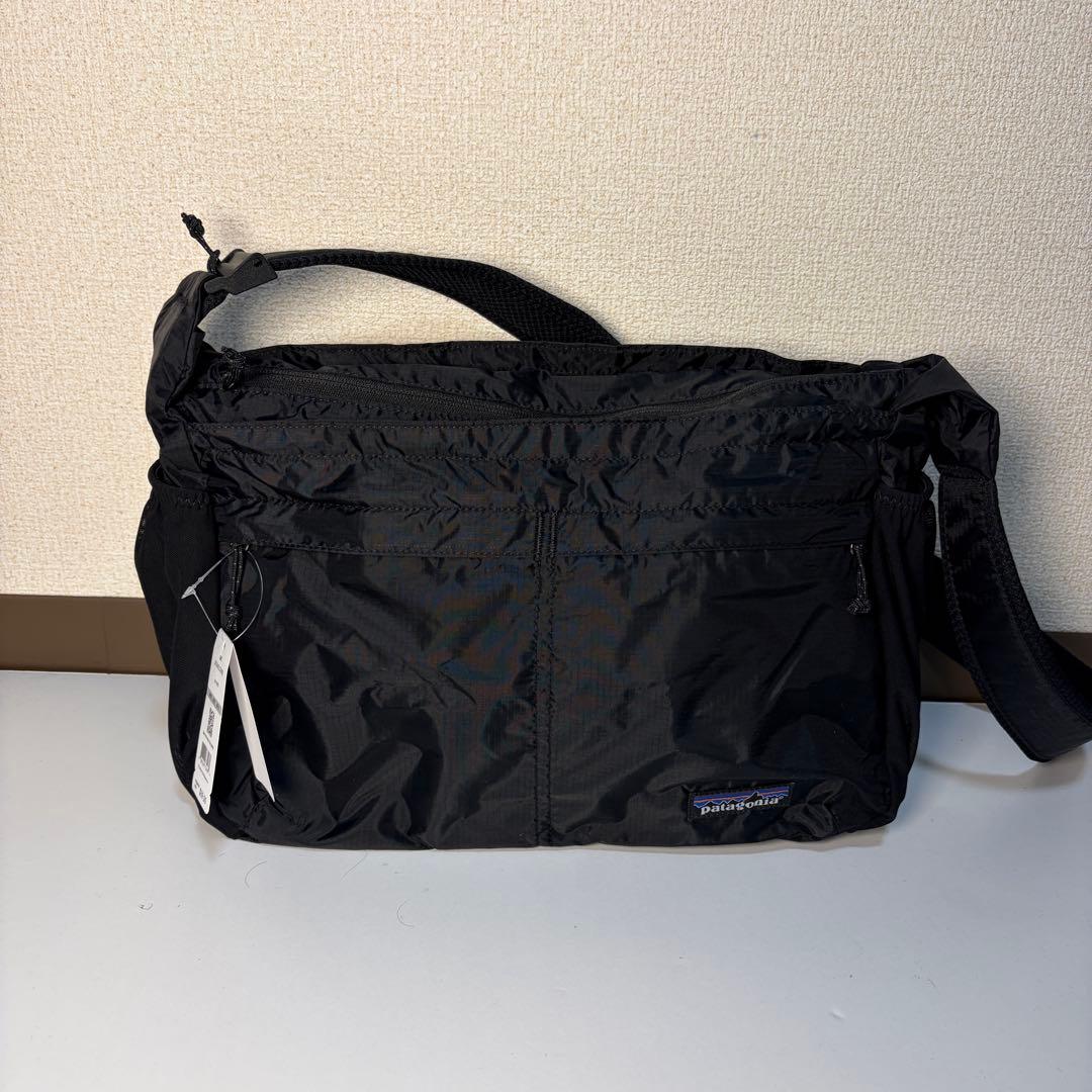 【新品】パタゴニア patagoniaライトウェイト トラベル クーリエ バッグ