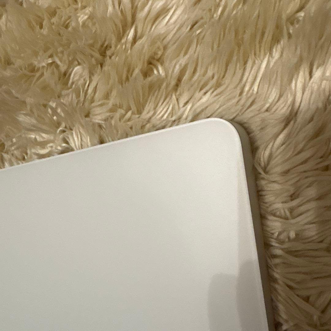 (超美品)Magic Trackpad ホワイト ライトニング充電ケーブル付き