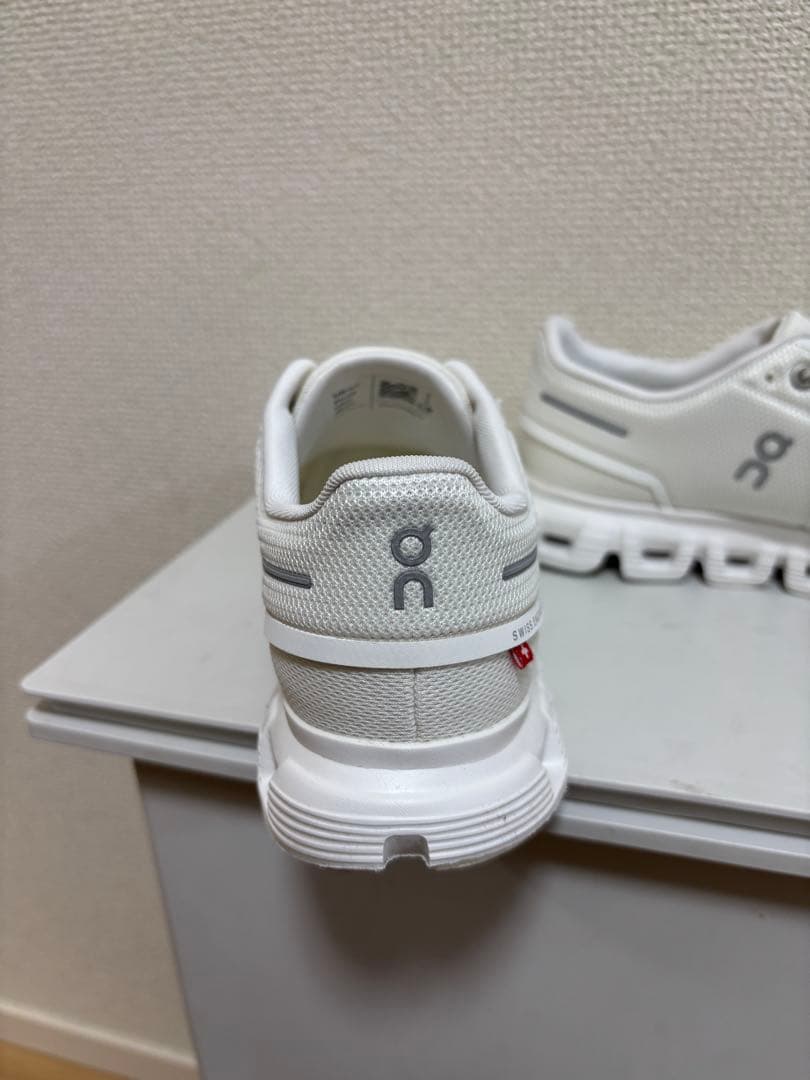 On Cloud 6 ランニングシューズ 24cm 女性