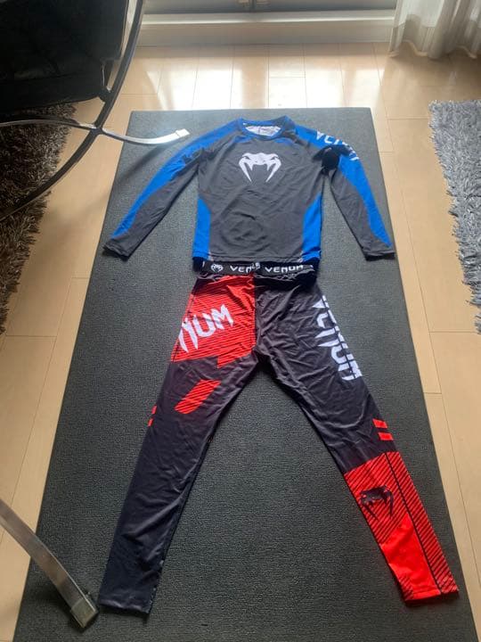 VENUM ラッシュガード サイズ　L VENUM スパッツ サイズ　L