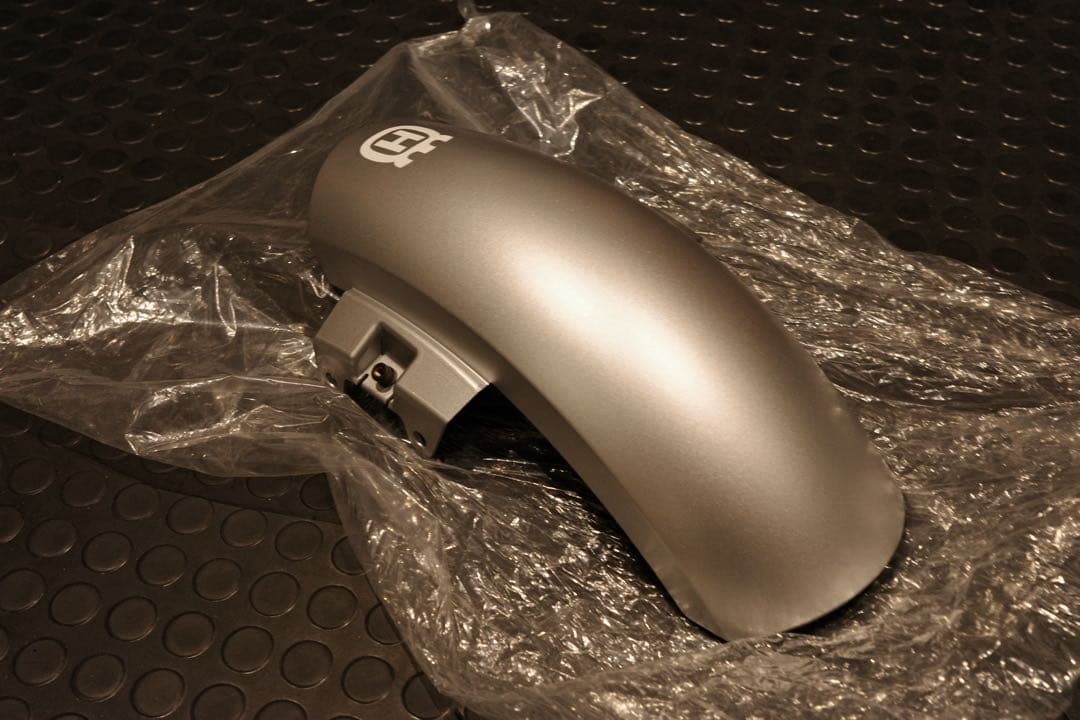 vitpilen701 フロントフェンダー