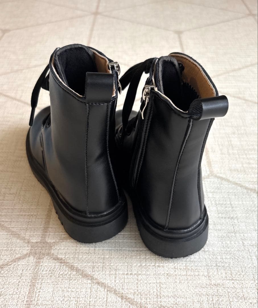 taka　簡単着付け袴110cm 髪飾り2個 　ブーツ