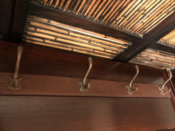 壁掛けフックハンガー