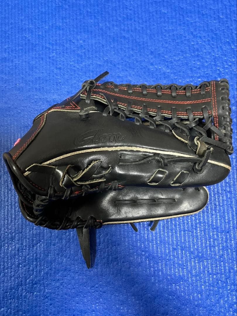 Glom グロム 軟式外野用グローブ　型付け済