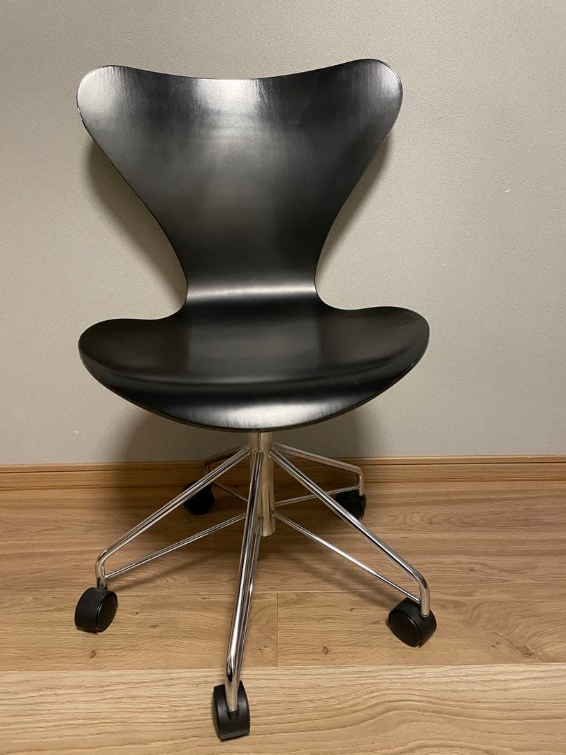 セブンチェア フリッツ・ハンセン ブラック キャスター付 昇降式