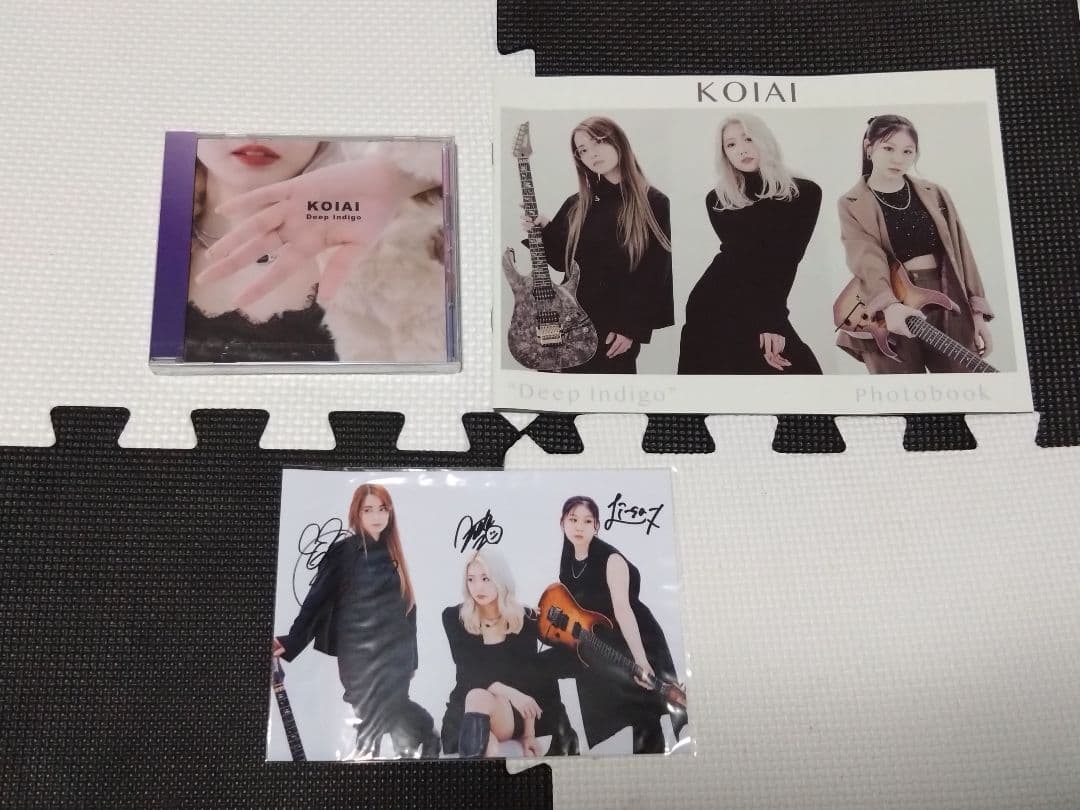 KOIAI 新品未開封『DEEP INDIGO』フォトブック 直筆サイン入り写真