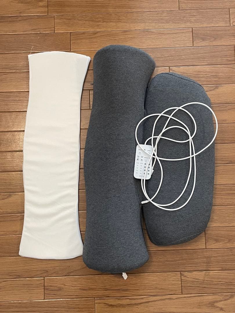 サバキュー　CALQS 枕