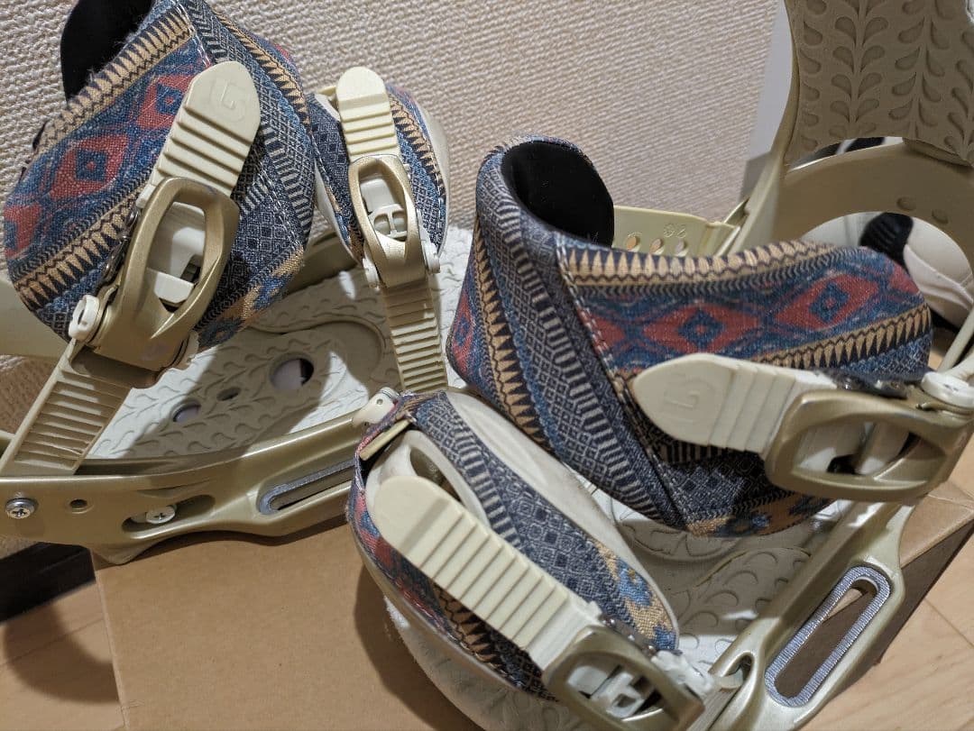 バートン　スクライブ　バインディング　EST　Mサイズ