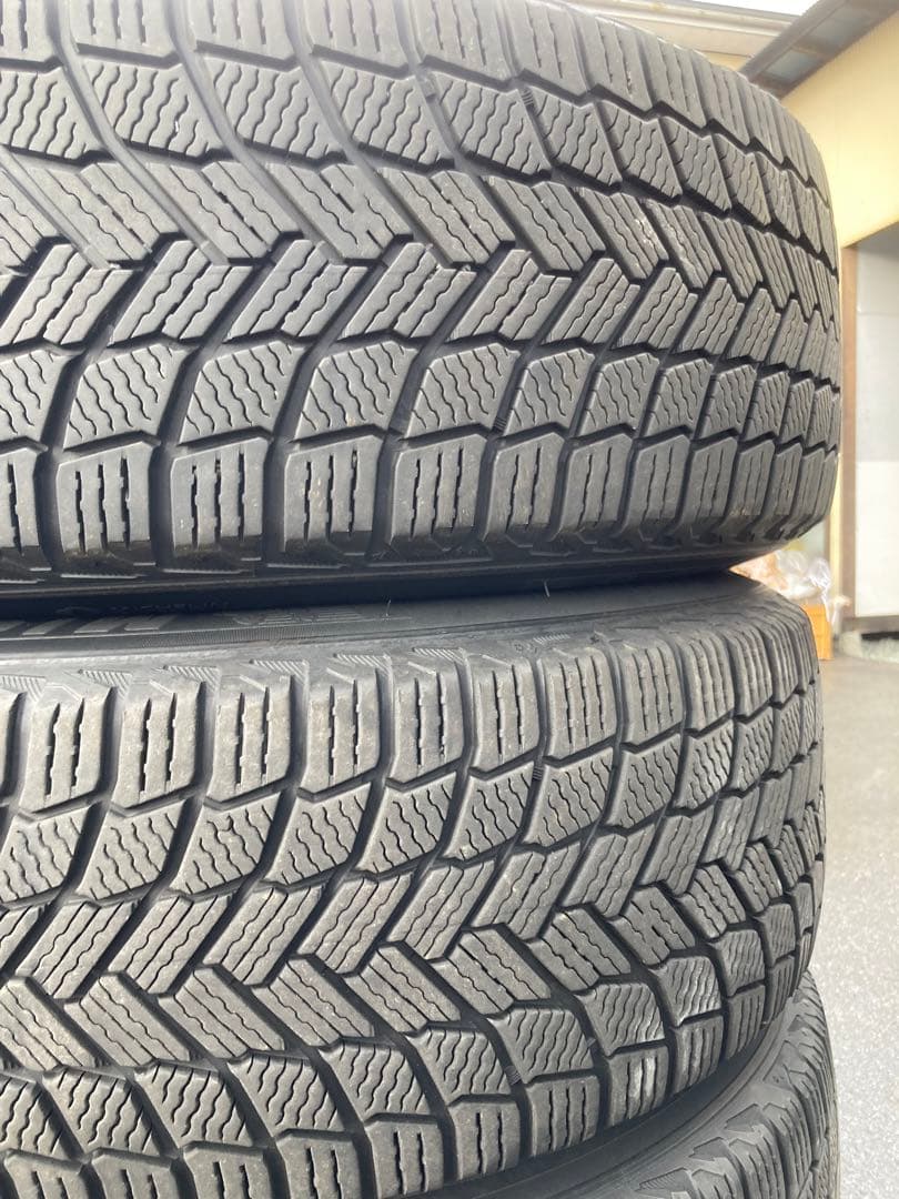 kazu123さん専用④2020年製バリ山！エンケイPF01 225/65R17