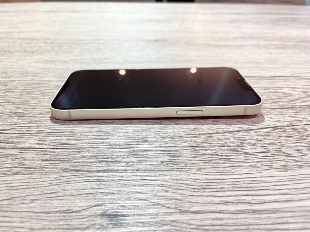 Apple iPhone 13 本体 128gb ホワイト 箱付き