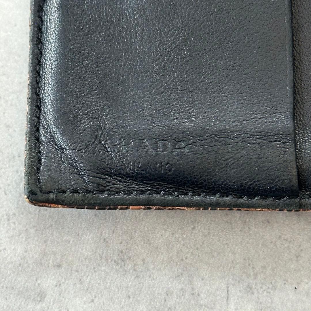 小物 PRADA Triangle Logo Python Bifold Wallet