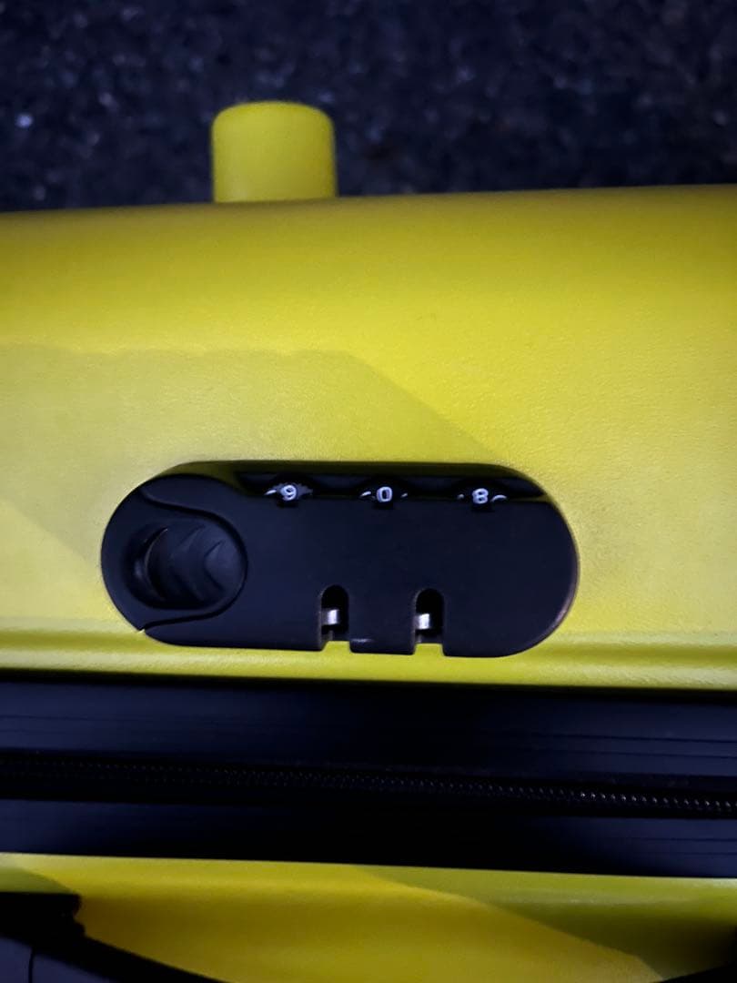 NORICCO ノリッコ 座れるキャリーケース　 イエロー　M