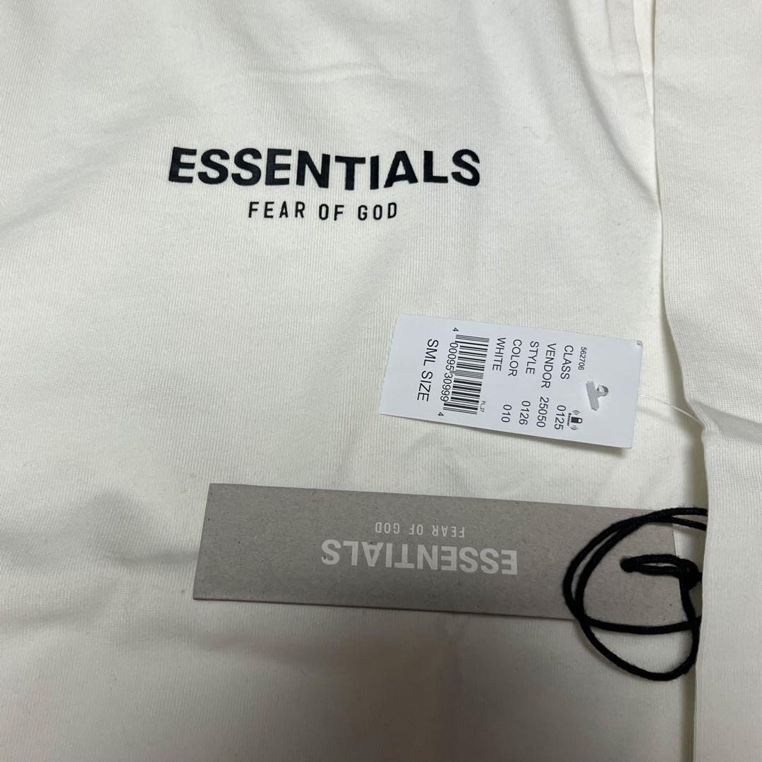 Fog Essentials 白tシャツ長袖ロンT花卉プリントロゴホワイト