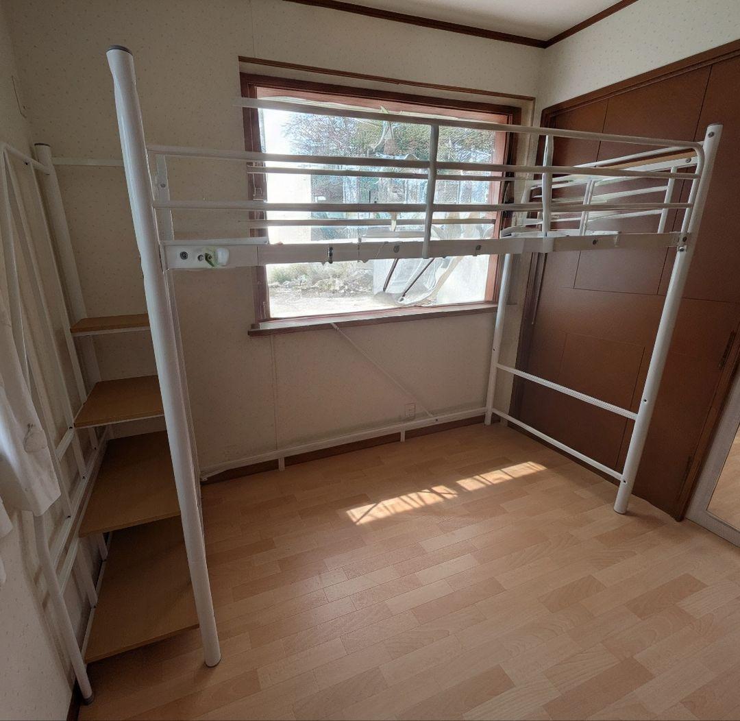 YUKA　ホワイト ロフトベッド スチール製 棚付き