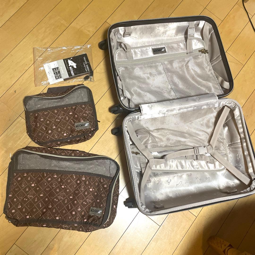 【廃盤品・希少】ムーミン　機内持込サイズ　紺色　キャリーケース　49ℓ