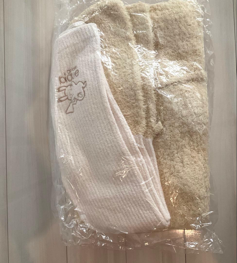 gelato pique ジェラピカチュウフーディ&レギンス