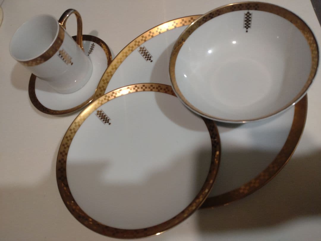 imperial  tiffany　レア ゴールド縁取りの食器セット