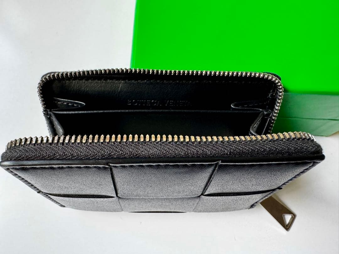 ボッテガヴェネタ 財布 二つ折り ファスナー カセット ブラック ケース