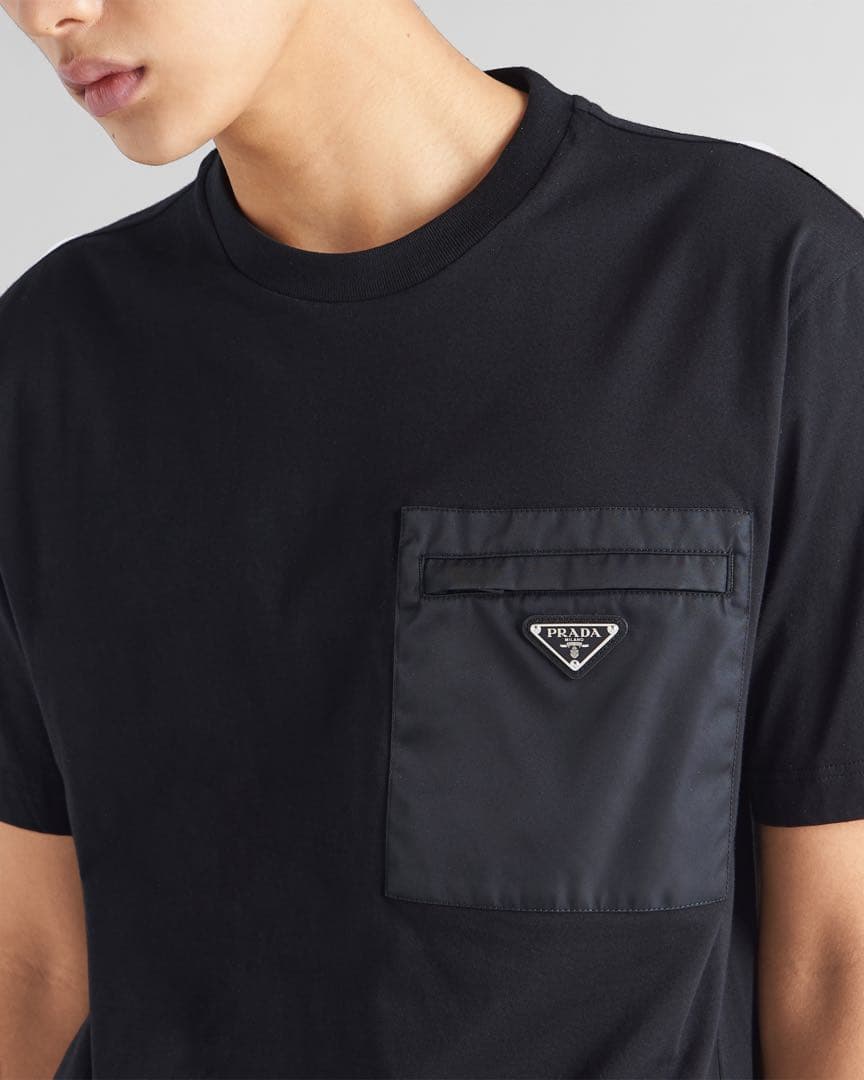 PRADA 24ss トライアングルロゴ Re-NylonジャージーTシャツ