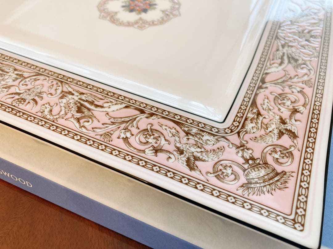 ウェッジウッド　フロレンティーン　ピンク　スクエアプレート　角皿