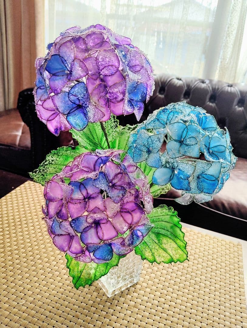 ネムアメリカンフラワー花瓶付き紫陽花と桜