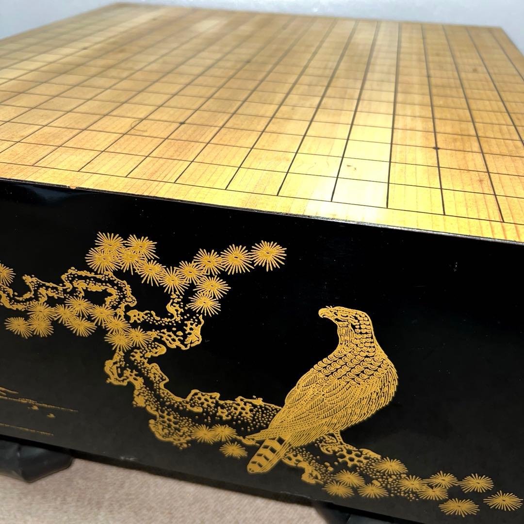 蒔絵 鷹の図碁盤　45.6×42.1×30.2㎝　東Y7-1020②