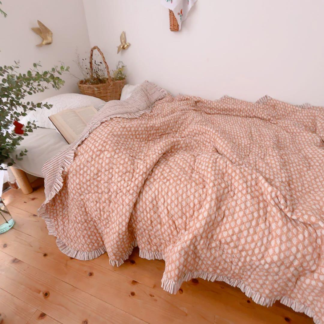 【フリルキルト】ブロックプリントキルト　布団　ソファーカバー　ベッドカバー