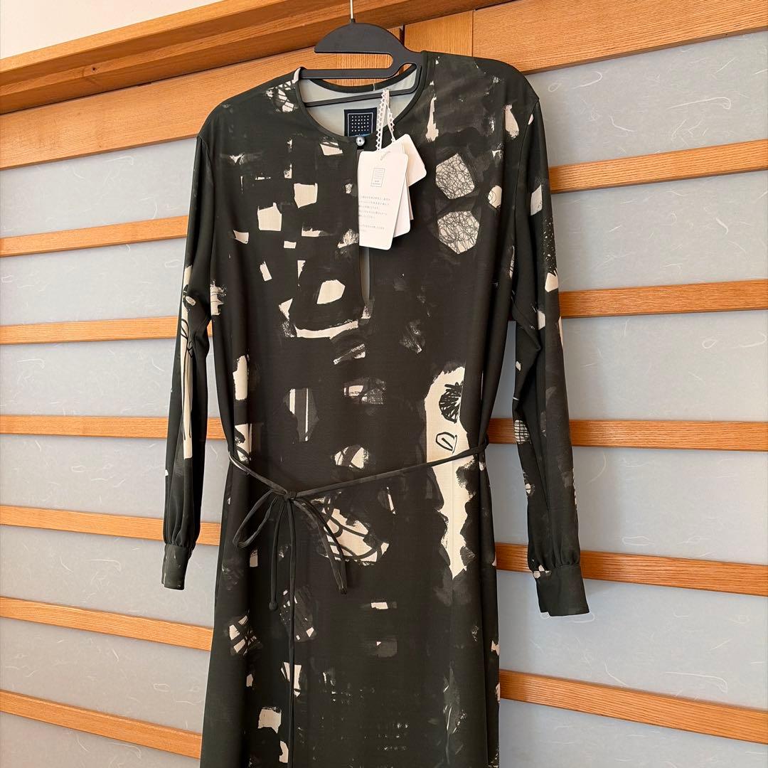 minaperthonen. ロングワンピース　38