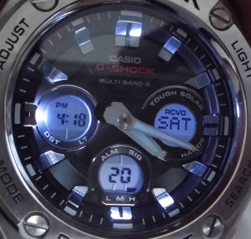 極美品！箱取説付 カシオ Gショック GST-W310D-1AJF 電波ソーラー