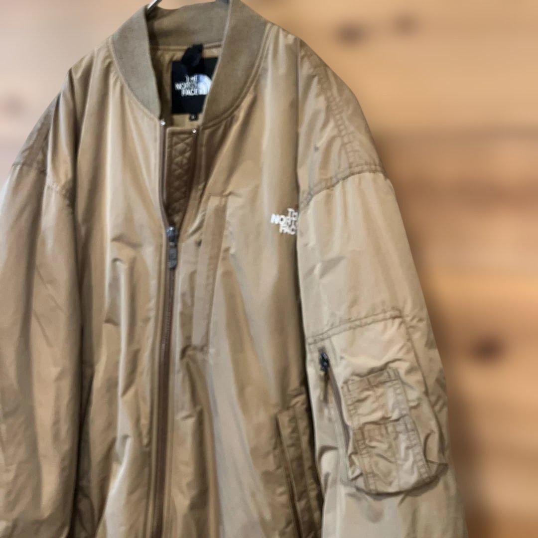 ny82452 インサレーションボンバージャケット　ノースフェイス