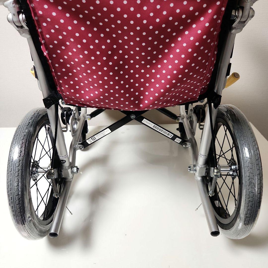 日進医療器　介助用　多機能　超軽量　ノーパンクタイヤ　車椅子　NAH-U2W
