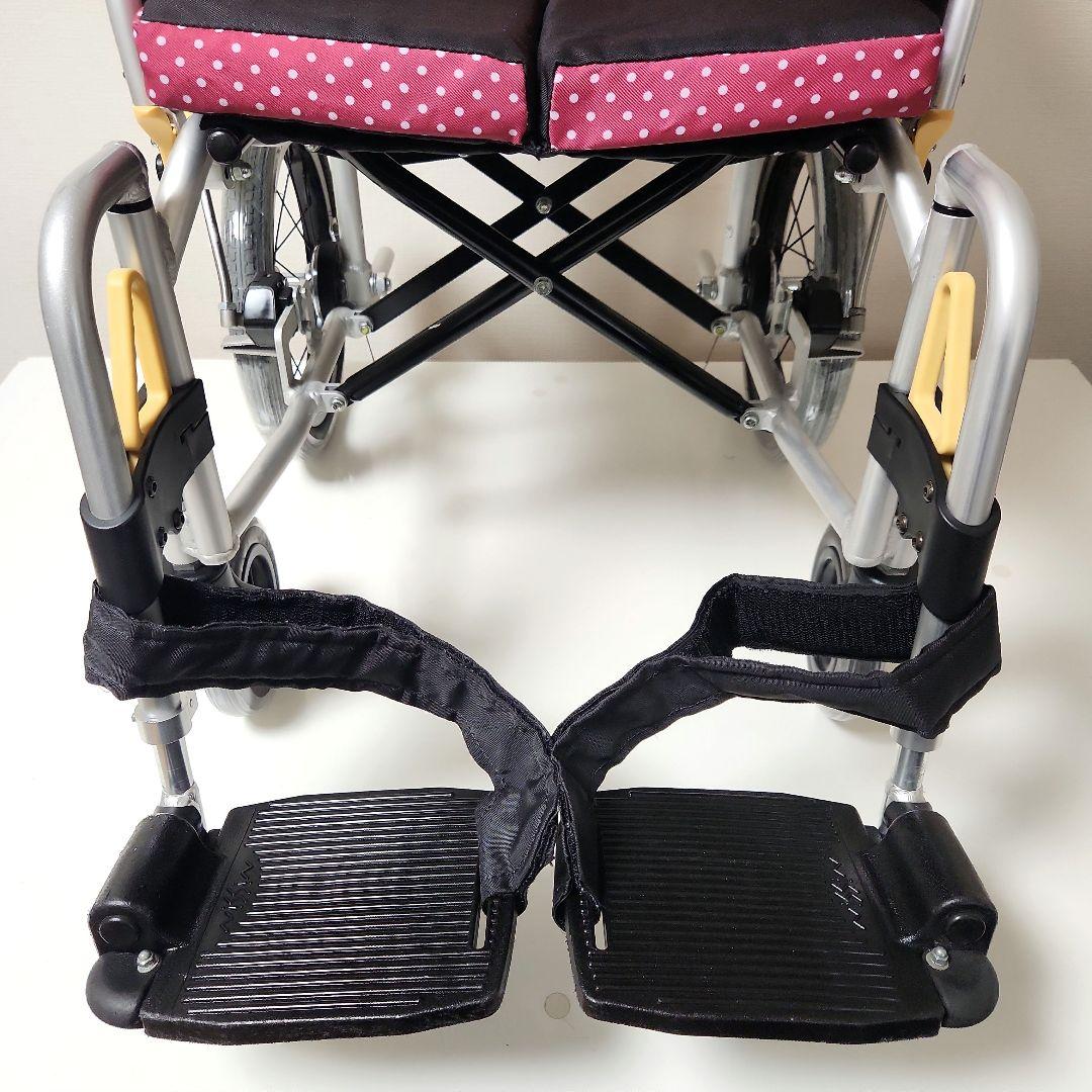 日進医療器　介助用　多機能　超軽量　ノーパンクタイヤ　車椅子　NAH-U2W