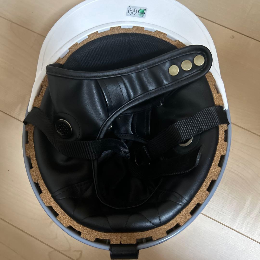 三つボタンコルク半ヘルメットそう