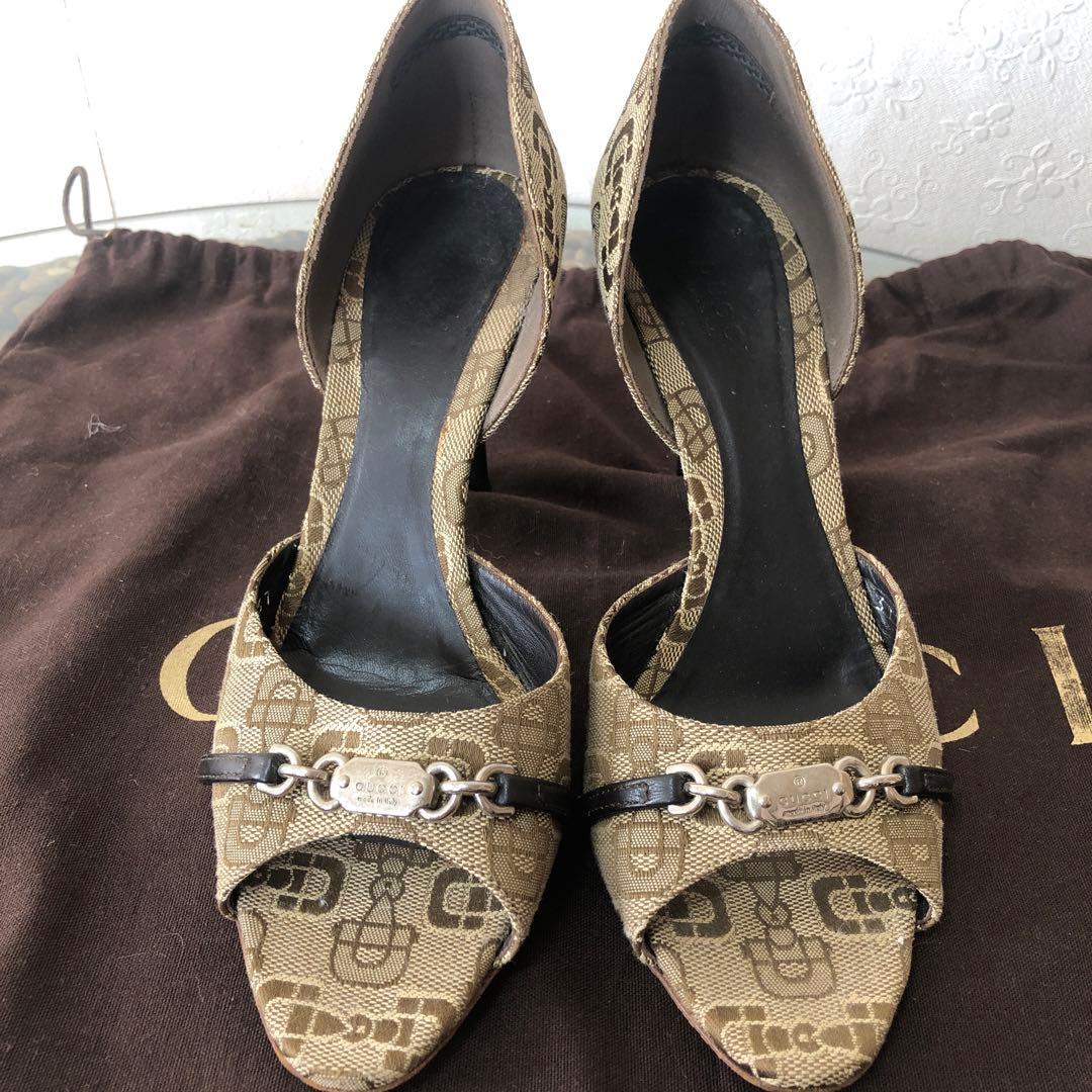 GUCCIハイヒールパンプス