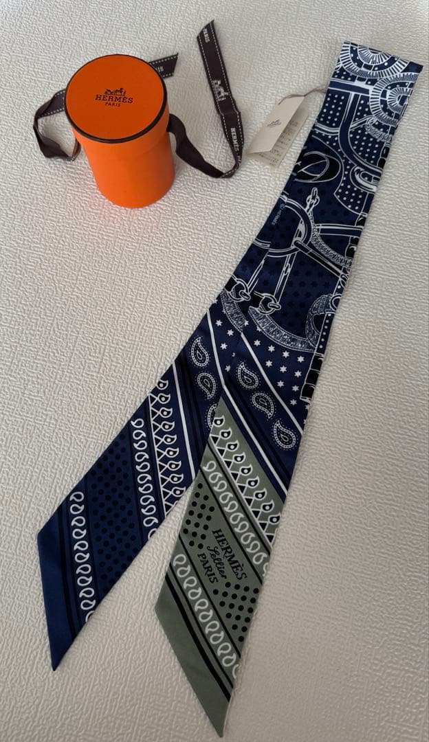 エルメス　ツイリー　エプロンドールバンダナ　新品