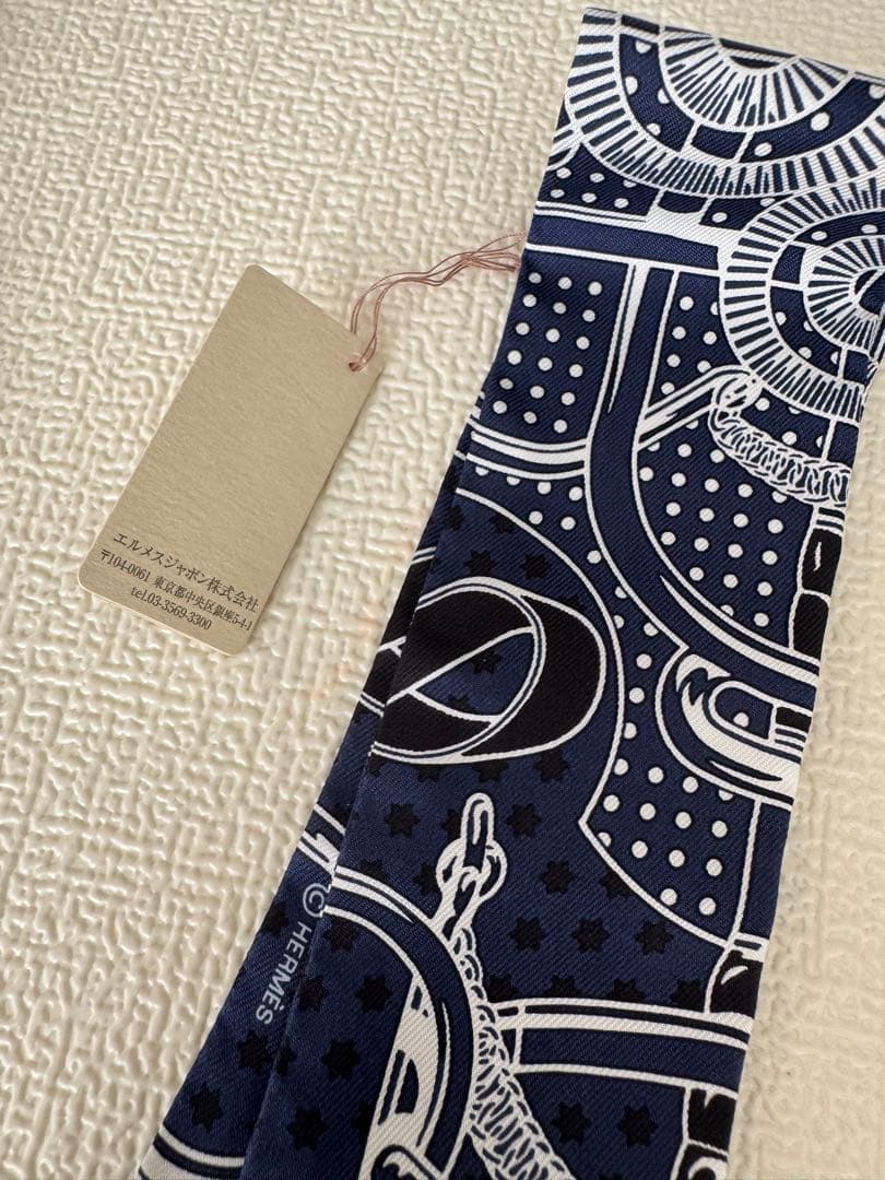 エルメス　ツイリー　エプロンドールバンダナ　新品