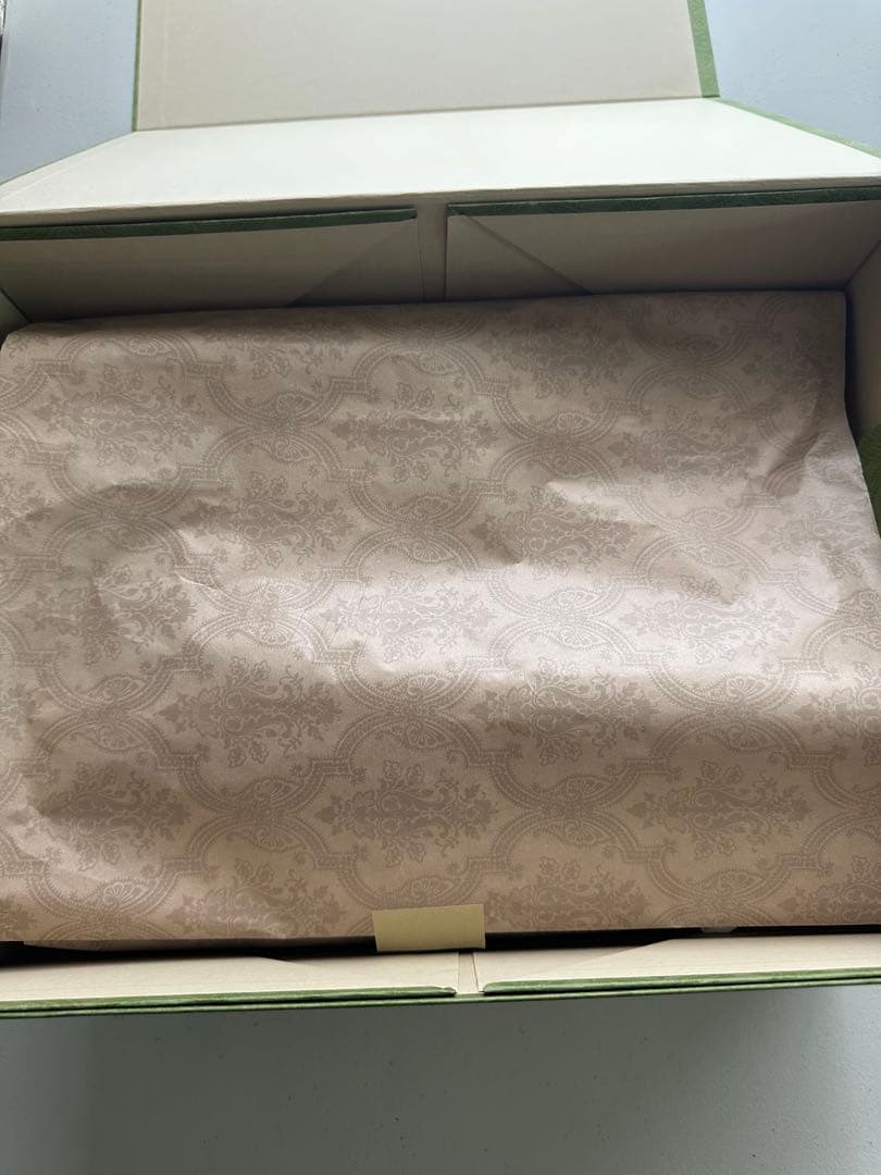 GUCCI レザー ボディバッグ ウエストポーチ　オリーブグリーン