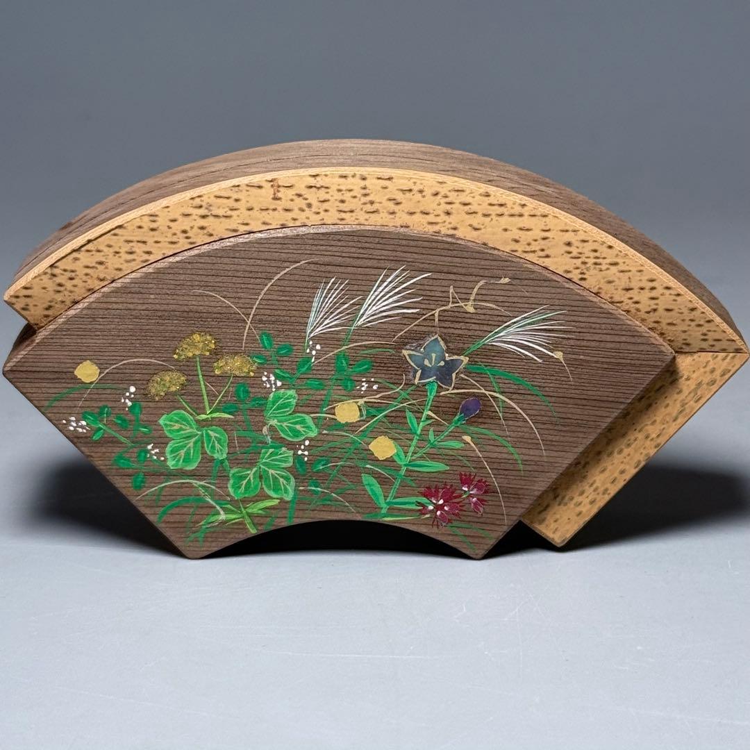 中林星山　『神代杉　秋草蒔絵　扇面香合』　共箱　茶道具　裏千家　表千家　名工