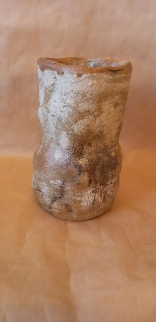 瀬戸の陶芸家　河本五郎作　灰釉花入 木箱付き