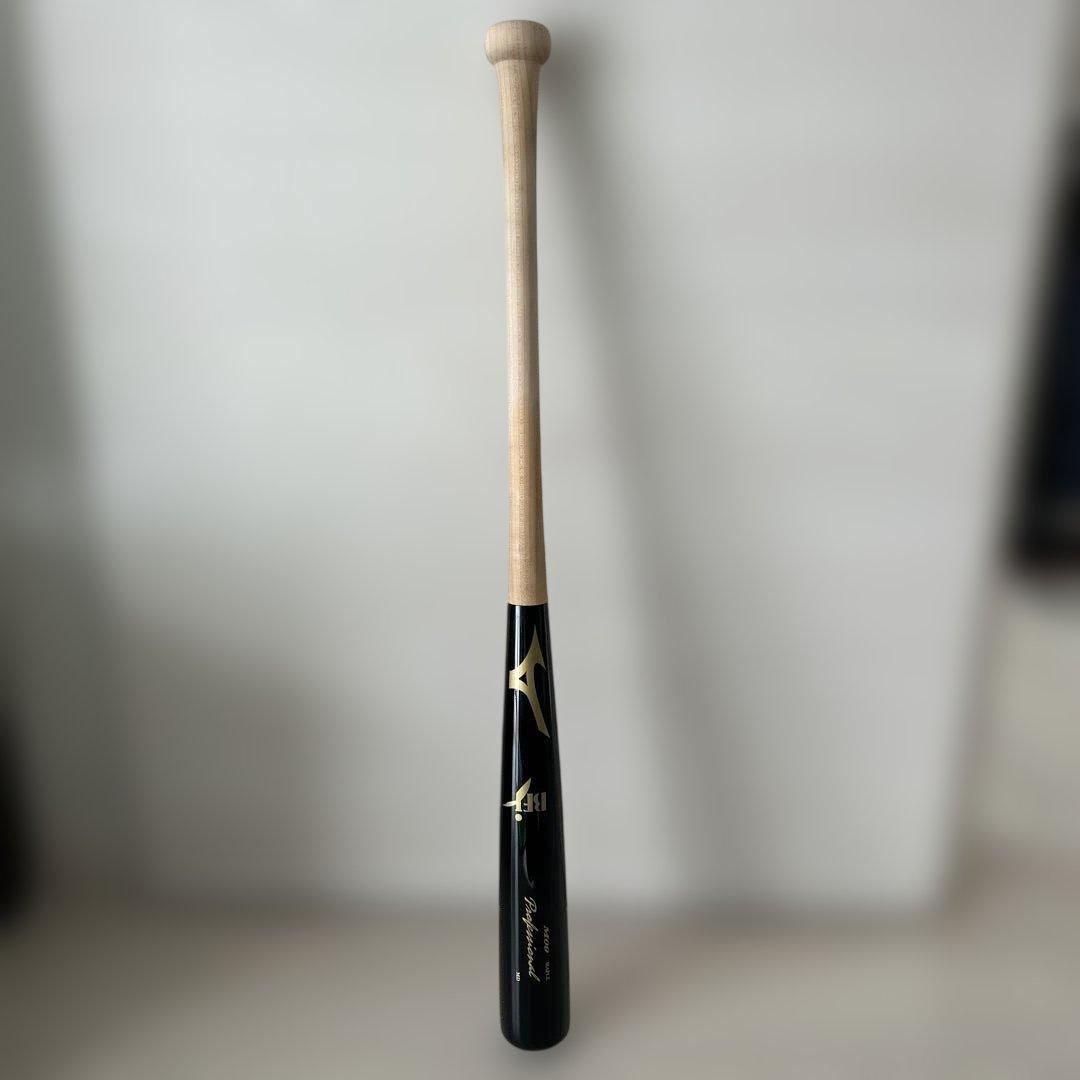 ミズノプロ　硬式木製バット　M09