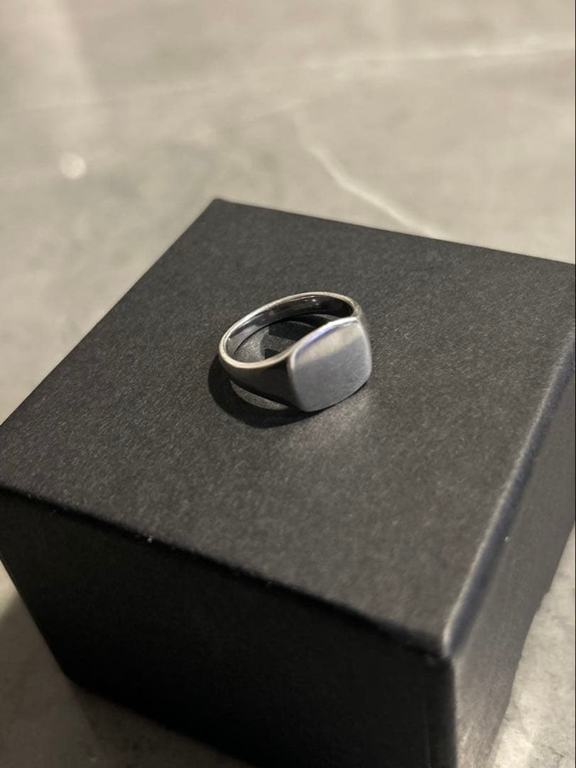 TOM WOOD Mini Signet Cushionリング 50