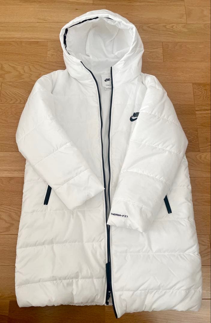 Nike W TF RPL CLASSIC PARKA ベンチコートホワイト