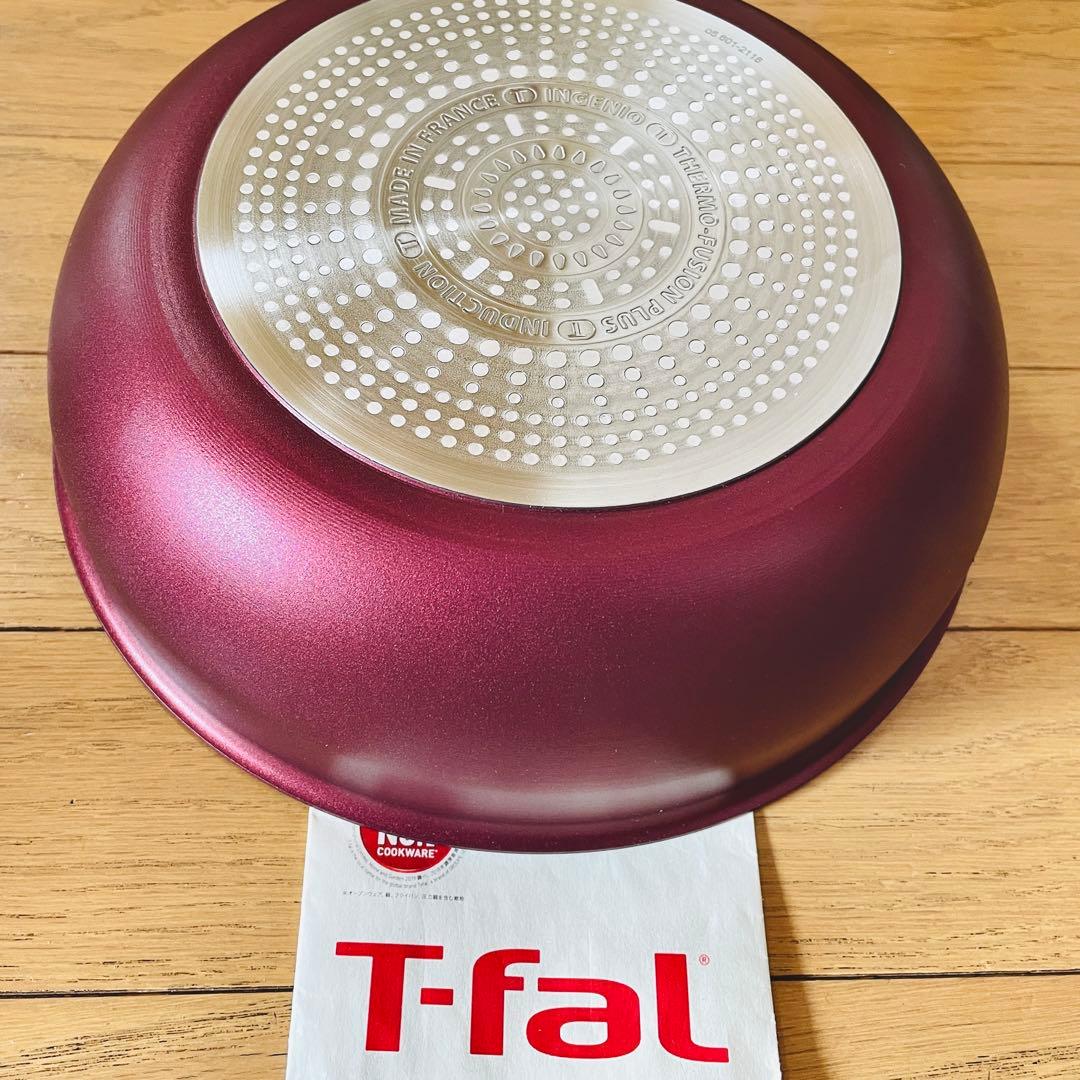 迅速発送★ティファール　ウォックパン　フライパン　モーヴレッドIH＆ガス火対応