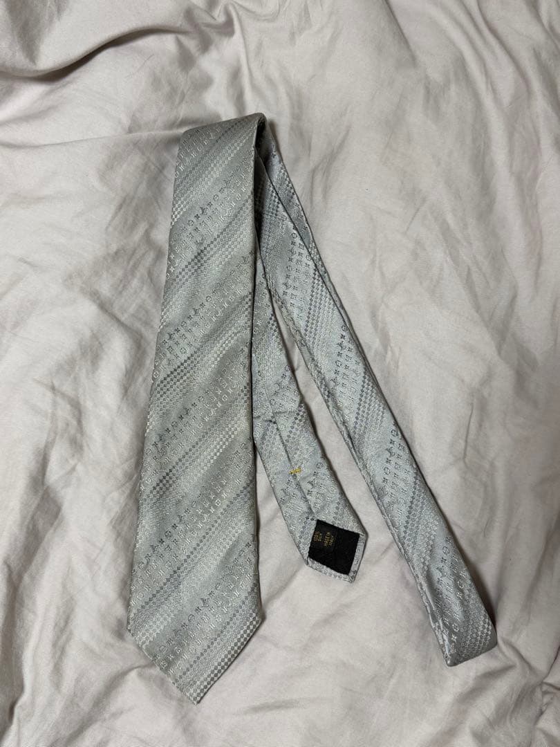 希少カラー　LOUIS VUITTON　ネクタイ　モノグラム　光沢