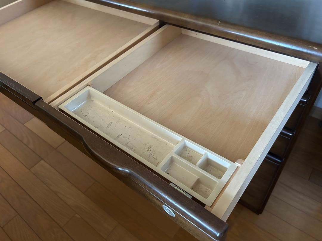 karimoku カリモク 学習机 勉強机　アンティーク インテリア