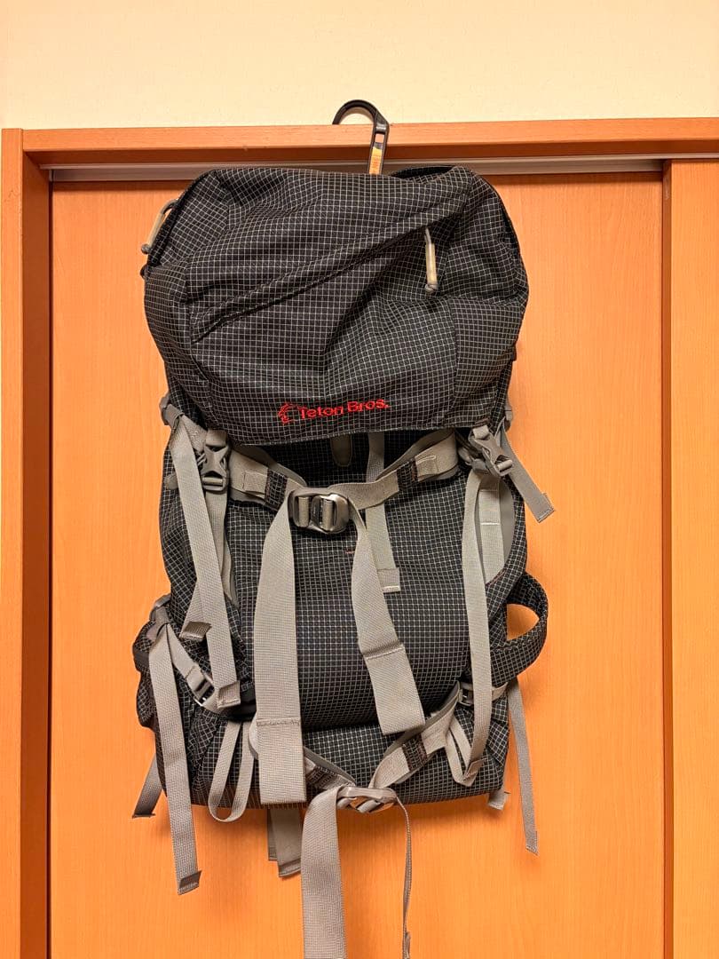 Teton Bros. 中型バックパック チェック柄